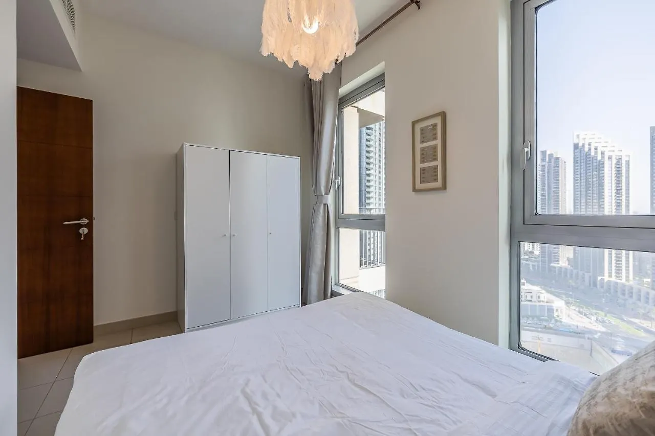 Cozy 3Bdr Apartment In Downtown I Standpoint Tower ドバイ 0*,  アラブ首長国連邦